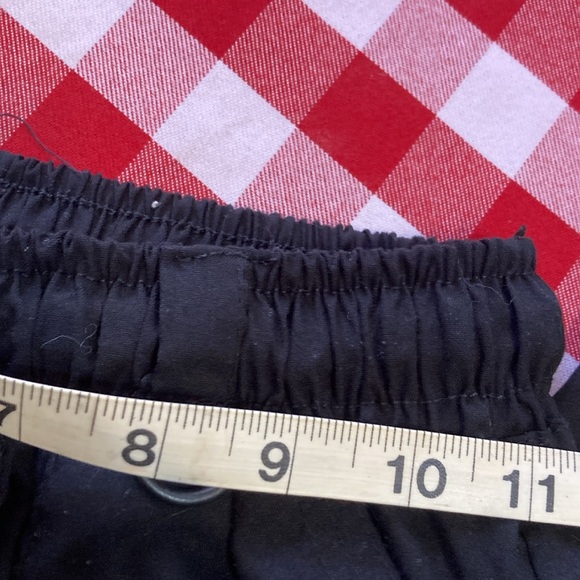 Beverly Hills Soft Rich Black Scrub Bottom. Excellent pre~loved condit… - Picture 4 of 6